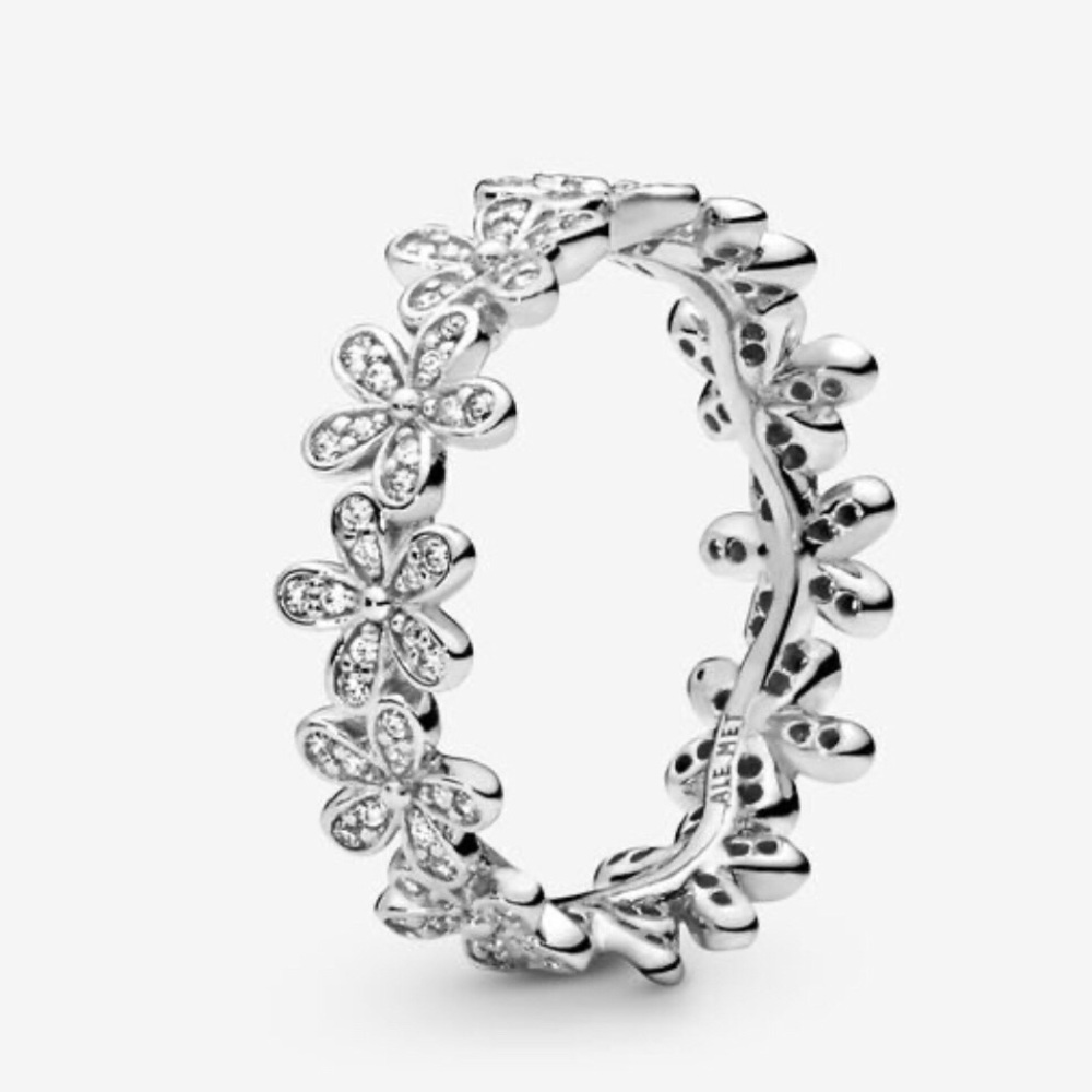 Pandora Silver Daisy Ring, Size 9